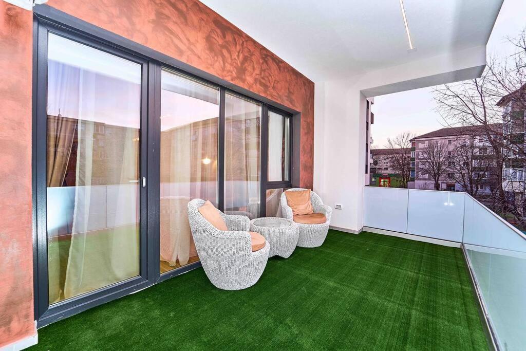 Luxury Vibes Near Iulius Mall Appartamento
