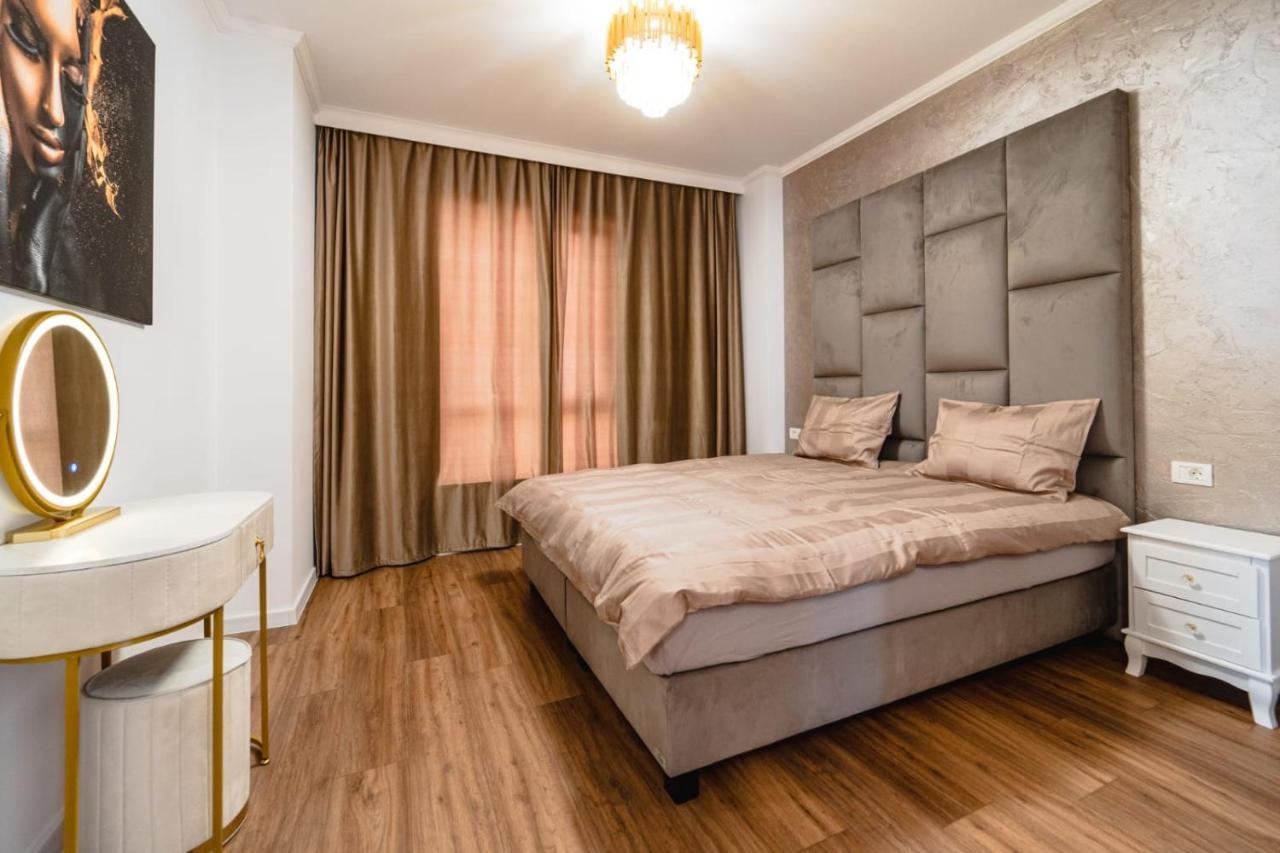 Luxury Vibes Near Iulius Mall Appartamento Timisoara