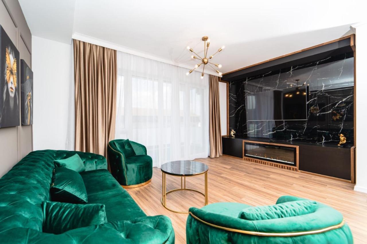 Luxury Vibes Near Iulius Mall Appartamento